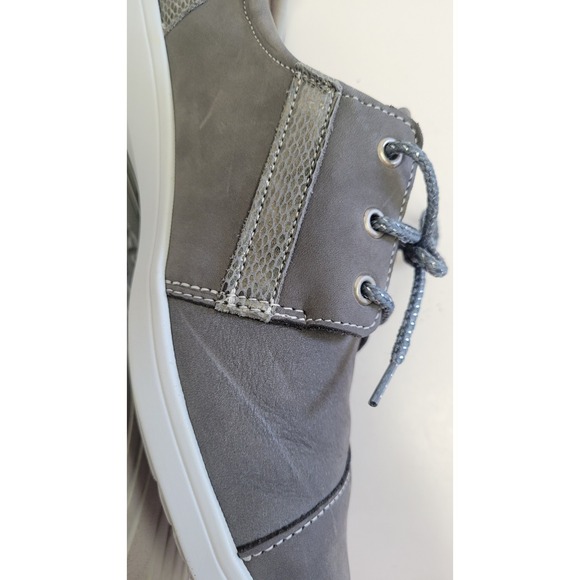 SAS Marnie Sneaker Casual Shoe Gray Suede Snake Print Size Women's Sz 8N EUC - Picture 14 of 14